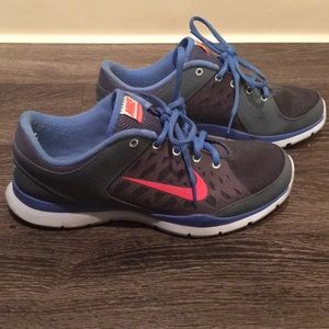 Nike shoes